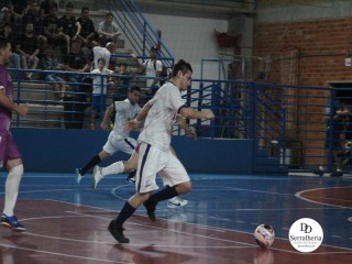 
<a style='margin-left: 5px;' class='btn btn-xs btn-social btn-facebook' href='https://www.facebook.com/sharer/sharer.php?u=https://www.boladovale.com.br/imgs/800-800-90/conteudo/fotos/1964/img6411.jpg' rel='popup' data-width='500' data-height='400'><i class='fa fa-facebook'></i>Compartilhar <span class='hidden-xs'>no Facebook</span>
</a> 
<a class='btn btn-default btn-xs' target='_blank' href='imgs/800-800-90/conteudo/fotos/1964/img6411.jpg'>
<span class='glyphicon glyphicon-cloud-download'></span> Salvar
</a> 
<span></span>