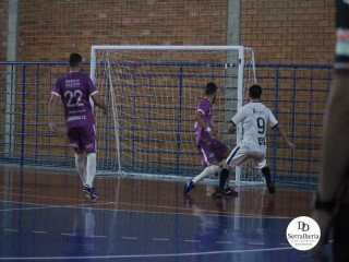 
<a style='margin-left: 5px;' class='btn btn-xs btn-social btn-facebook' href='https://www.facebook.com/sharer/sharer.php?u=https://www.boladovale.com.br/imgs/800-800-90/conteudo/fotos/1964/img6416.jpg' rel='popup' data-width='500' data-height='400'><i class='fa fa-facebook'></i>Compartilhar <span class='hidden-xs'>no Facebook</span>
</a> 
<a class='btn btn-default btn-xs' target='_blank' href='imgs/800-800-90/conteudo/fotos/1964/img6416.jpg'>
<span class='glyphicon glyphicon-cloud-download'></span> Salvar
</a> 
<span></span>