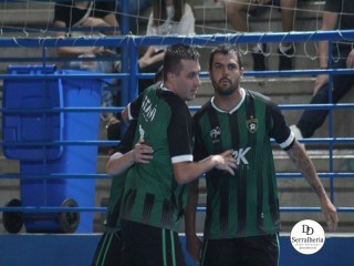 
<a style='margin-left: 5px;' class='btn btn-xs btn-social btn-facebook' href='https://www.facebook.com/sharer/sharer.php?u=https://www.boladovale.com.br/imgs/800-800-90/conteudo/fotos/1965/img6619.jpg' rel='popup' data-width='500' data-height='400'><i class='fa fa-facebook'></i>Compartilhar <span class='hidden-xs'>no Facebook</span>
</a> 
<a class='btn btn-default btn-xs' target='_blank' href='imgs/800-800-90/conteudo/fotos/1965/img6619.jpg'>
<span class='glyphicon glyphicon-cloud-download'></span> Salvar
</a> 
<span></span>