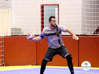 
<a style='margin-left: 5px;' class='btn btn-xs btn-social btn-facebook' href='https://www.facebook.com/sharer/sharer.php?u=https://www.boladovale.com.br/imgs/800-800-90/conteudo/fotos/1966/img5977.jpg' rel='popup' data-width='500' data-height='400'><i class='fa fa-facebook'></i>Compartilhar <span class='hidden-xs'>no Facebook</span>
</a> 
<a class='btn btn-default btn-xs' target='_blank' href='imgs/800-800-90/conteudo/fotos/1966/img5977.jpg'>
<span class='glyphicon glyphicon-cloud-download'></span> Salvar
</a> 
<span></span>