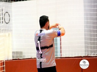 
<a style='margin-left: 5px;' class='btn btn-xs btn-social btn-facebook' href='https://www.facebook.com/sharer/sharer.php?u=https://www.boladovale.com.br/imgs/800-800-90/conteudo/fotos/1966/img5981.jpg' rel='popup' data-width='500' data-height='400'><i class='fa fa-facebook'></i>Compartilhar <span class='hidden-xs'>no Facebook</span>
</a> 
<a class='btn btn-default btn-xs' target='_blank' href='imgs/800-800-90/conteudo/fotos/1966/img5981.jpg'>
<span class='glyphicon glyphicon-cloud-download'></span> Salvar
</a> 
<span></span>