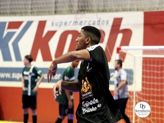 
<a style='margin-left: 5px;' class='btn btn-xs btn-social btn-facebook' href='https://www.facebook.com/sharer/sharer.php?u=https://www.boladovale.com.br/imgs/800-800-90/conteudo/fotos/1966/img6014.jpg' rel='popup' data-width='500' data-height='400'><i class='fa fa-facebook'></i>Compartilhar <span class='hidden-xs'>no Facebook</span>
</a> 
<a class='btn btn-default btn-xs' target='_blank' href='imgs/800-800-90/conteudo/fotos/1966/img6014.jpg'>
<span class='glyphicon glyphicon-cloud-download'></span> Salvar
</a> 
<span></span>