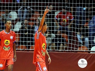 
<a style='margin-left: 5px;' class='btn btn-xs btn-social btn-facebook' href='https://www.facebook.com/sharer/sharer.php?u=https://www.boladovale.com.br/imgs/800-800-90/conteudo/fotos/1968/img6265.jpg' rel='popup' data-width='500' data-height='400'><i class='fa fa-facebook'></i>Compartilhar <span class='hidden-xs'>no Facebook</span>
</a> 
<a class='btn btn-default btn-xs' target='_blank' href='imgs/800-800-90/conteudo/fotos/1968/img6265.jpg'>
<span class='glyphicon glyphicon-cloud-download'></span> Salvar
</a> 
<span></span>