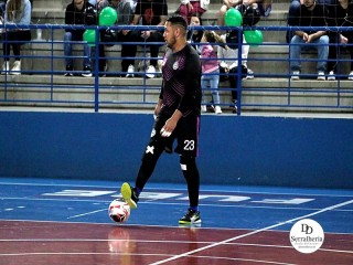 
<a style='margin-left: 5px;' class='btn btn-xs btn-social btn-facebook' href='https://www.facebook.com/sharer/sharer.php?u=https://www.boladovale.com.br/imgs/800-800-90/conteudo/fotos/1969/img6414.jpg' rel='popup' data-width='500' data-height='400'><i class='fa fa-facebook'></i>Compartilhar <span class='hidden-xs'>no Facebook</span>
</a> 
<a class='btn btn-default btn-xs' target='_blank' href='imgs/800-800-90/conteudo/fotos/1969/img6414.jpg'>
<span class='glyphicon glyphicon-cloud-download'></span> Salvar
</a> 
<span></span>