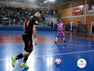 
<a style='margin-left: 5px;' class='btn btn-xs btn-social btn-facebook' href='https://www.facebook.com/sharer/sharer.php?u=https://www.boladovale.com.br/imgs/800-800-90/conteudo/fotos/1969/img6492.jpg' rel='popup' data-width='500' data-height='400'><i class='fa fa-facebook'></i>Compartilhar <span class='hidden-xs'>no Facebook</span>
</a> 
<a class='btn btn-default btn-xs' target='_blank' href='imgs/800-800-90/conteudo/fotos/1969/img6492.jpg'>
<span class='glyphicon glyphicon-cloud-download'></span> Salvar
</a> 
<span></span>
