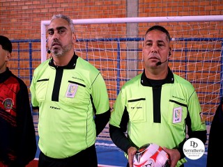 
<a style='margin-left: 5px;' class='btn btn-xs btn-social btn-facebook' href='https://www.facebook.com/sharer/sharer.php?u=https://www.boladovale.com.br/imgs/800-800-90/conteudo/fotos/1970/img6518.jpg' rel='popup' data-width='500' data-height='400'><i class='fa fa-facebook'></i>Compartilhar <span class='hidden-xs'>no Facebook</span>
</a> 
<a class='btn btn-default btn-xs' target='_blank' href='imgs/800-800-90/conteudo/fotos/1970/img6518.jpg'>
<span class='glyphicon glyphicon-cloud-download'></span> Salvar
</a> 
<span></span>