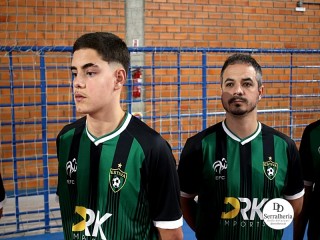 
<a style='margin-left: 5px;' class='btn btn-xs btn-social btn-facebook' href='https://www.facebook.com/sharer/sharer.php?u=https://www.boladovale.com.br/imgs/800-800-90/conteudo/fotos/1970/img6522.jpg' rel='popup' data-width='500' data-height='400'><i class='fa fa-facebook'></i>Compartilhar <span class='hidden-xs'>no Facebook</span>
</a> 
<a class='btn btn-default btn-xs' target='_blank' href='imgs/800-800-90/conteudo/fotos/1970/img6522.jpg'>
<span class='glyphicon glyphicon-cloud-download'></span> Salvar
</a> 
<span></span>
