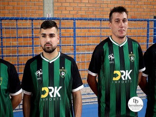 
<a style='margin-left: 5px;' class='btn btn-xs btn-social btn-facebook' href='https://www.facebook.com/sharer/sharer.php?u=https://www.boladovale.com.br/imgs/800-800-90/conteudo/fotos/1970/img6524.jpg' rel='popup' data-width='500' data-height='400'><i class='fa fa-facebook'></i>Compartilhar <span class='hidden-xs'>no Facebook</span>
</a> 
<a class='btn btn-default btn-xs' target='_blank' href='imgs/800-800-90/conteudo/fotos/1970/img6524.jpg'>
<span class='glyphicon glyphicon-cloud-download'></span> Salvar
</a> 
<span></span>