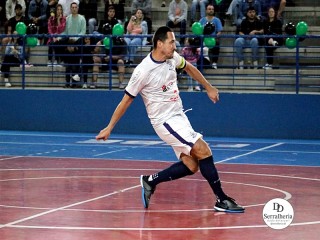 
<a style='margin-left: 5px;' class='btn btn-xs btn-social btn-facebook' href='https://www.facebook.com/sharer/sharer.php?u=https://www.boladovale.com.br/imgs/800-800-90/conteudo/fotos/1970/img6554.jpg' rel='popup' data-width='500' data-height='400'><i class='fa fa-facebook'></i>Compartilhar <span class='hidden-xs'>no Facebook</span>
</a> 
<a class='btn btn-default btn-xs' target='_blank' href='imgs/800-800-90/conteudo/fotos/1970/img6554.jpg'>
<span class='glyphicon glyphicon-cloud-download'></span> Salvar
</a> 
<span></span>