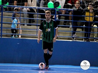 
<a style='margin-left: 5px;' class='btn btn-xs btn-social btn-facebook' href='https://www.facebook.com/sharer/sharer.php?u=https://www.boladovale.com.br/imgs/800-800-90/conteudo/fotos/1970/img6558.jpg' rel='popup' data-width='500' data-height='400'><i class='fa fa-facebook'></i>Compartilhar <span class='hidden-xs'>no Facebook</span>
</a> 
<a class='btn btn-default btn-xs' target='_blank' href='imgs/800-800-90/conteudo/fotos/1970/img6558.jpg'>
<span class='glyphicon glyphicon-cloud-download'></span> Salvar
</a> 
<span></span>