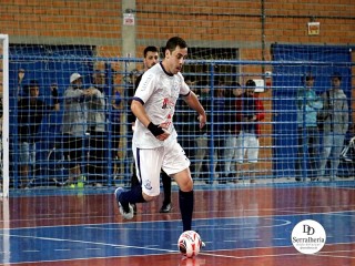 
<a style='margin-left: 5px;' class='btn btn-xs btn-social btn-facebook' href='https://www.facebook.com/sharer/sharer.php?u=https://www.boladovale.com.br/imgs/800-800-90/conteudo/fotos/1970/img6595.jpg' rel='popup' data-width='500' data-height='400'><i class='fa fa-facebook'></i>Compartilhar <span class='hidden-xs'>no Facebook</span>
</a> 
<a class='btn btn-default btn-xs' target='_blank' href='imgs/800-800-90/conteudo/fotos/1970/img6595.jpg'>
<span class='glyphicon glyphicon-cloud-download'></span> Salvar
</a> 
<span></span>
