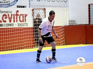 
<a style='margin-left: 5px;' class='btn btn-xs btn-social btn-facebook' href='https://www.facebook.com/sharer/sharer.php?u=https://www.boladovale.com.br/imgs/800-800-90/conteudo/fotos/1972/img6731.jpg' rel='popup' data-width='500' data-height='400'><i class='fa fa-facebook'></i>Compartilhar <span class='hidden-xs'>no Facebook</span>
</a> 
<a class='btn btn-default btn-xs' target='_blank' href='imgs/800-800-90/conteudo/fotos/1972/img6731.jpg'>
<span class='glyphicon glyphicon-cloud-download'></span> Salvar
</a> 
<span></span>