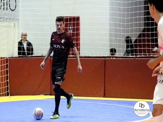 
<a style='margin-left: 5px;' class='btn btn-xs btn-social btn-facebook' href='https://www.facebook.com/sharer/sharer.php?u=https://www.boladovale.com.br/imgs/800-800-90/conteudo/fotos/1973/img6799.jpg' rel='popup' data-width='500' data-height='400'><i class='fa fa-facebook'></i>Compartilhar <span class='hidden-xs'>no Facebook</span>
</a> 
<a class='btn btn-default btn-xs' target='_blank' href='imgs/800-800-90/conteudo/fotos/1973/img6799.jpg'>
<span class='glyphicon glyphicon-cloud-download'></span> Salvar
</a> 
<span></span>