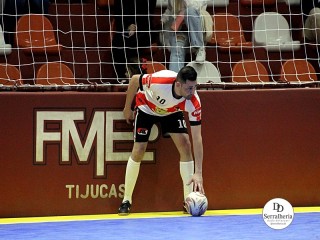 
<a style='margin-left: 5px;' class='btn btn-xs btn-social btn-facebook' href='https://www.facebook.com/sharer/sharer.php?u=https://www.boladovale.com.br/imgs/800-800-90/conteudo/fotos/1974/img6968.jpg' rel='popup' data-width='500' data-height='400'><i class='fa fa-facebook'></i>Compartilhar <span class='hidden-xs'>no Facebook</span>
</a> 
<a class='btn btn-default btn-xs' target='_blank' href='imgs/800-800-90/conteudo/fotos/1974/img6968.jpg'>
<span class='glyphicon glyphicon-cloud-download'></span> Salvar
</a> 
<span></span>