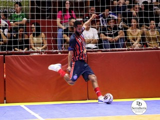 
<a style='margin-left: 5px;' class='btn btn-xs btn-social btn-facebook' href='https://www.facebook.com/sharer/sharer.php?u=https://www.boladovale.com.br/imgs/800-800-90/conteudo/fotos/1979/img7601.jpg' rel='popup' data-width='500' data-height='400'><i class='fa fa-facebook'></i>Compartilhar <span class='hidden-xs'>no Facebook</span>
</a> 
<a class='btn btn-default btn-xs' target='_blank' href='imgs/800-800-90/conteudo/fotos/1979/img7601.jpg'>
<span class='glyphicon glyphicon-cloud-download'></span> Salvar
</a> 
<span></span>