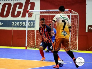 
<a style='margin-left: 5px;' class='btn btn-xs btn-social btn-facebook' href='https://www.facebook.com/sharer/sharer.php?u=https://www.boladovale.com.br/imgs/800-800-90/conteudo/fotos/1979/img7633.jpg' rel='popup' data-width='500' data-height='400'><i class='fa fa-facebook'></i>Compartilhar <span class='hidden-xs'>no Facebook</span>
</a> 
<a class='btn btn-default btn-xs' target='_blank' href='imgs/800-800-90/conteudo/fotos/1979/img7633.jpg'>
<span class='glyphicon glyphicon-cloud-download'></span> Salvar
</a> 
<span></span>
