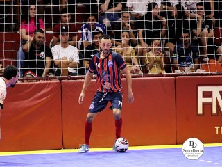 
<a style='margin-left: 5px;' class='btn btn-xs btn-social btn-facebook' href='https://www.facebook.com/sharer/sharer.php?u=https://www.boladovale.com.br/imgs/800-800-90/conteudo/fotos/1979/img7684.jpg' rel='popup' data-width='500' data-height='400'><i class='fa fa-facebook'></i>Compartilhar <span class='hidden-xs'>no Facebook</span>
</a> 
<a class='btn btn-default btn-xs' target='_blank' href='imgs/800-800-90/conteudo/fotos/1979/img7684.jpg'>
<span class='glyphicon glyphicon-cloud-download'></span> Salvar
</a> 
<span></span>