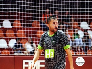 
<a style='margin-left: 5px;' class='btn btn-xs btn-social btn-facebook' href='https://www.facebook.com/sharer/sharer.php?u=https://www.boladovale.com.br/imgs/800-800-90/conteudo/fotos/1980/img7825.jpg' rel='popup' data-width='500' data-height='400'><i class='fa fa-facebook'></i>Compartilhar <span class='hidden-xs'>no Facebook</span>
</a> 
<a class='btn btn-default btn-xs' target='_blank' href='imgs/800-800-90/conteudo/fotos/1980/img7825.jpg'>
<span class='glyphicon glyphicon-cloud-download'></span> Salvar
</a> 
<span></span>
