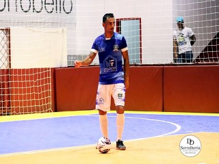 
<a style='margin-left: 5px;' class='btn btn-xs btn-social btn-facebook' href='https://www.facebook.com/sharer/sharer.php?u=https://www.boladovale.com.br/imgs/800-800-90/conteudo/fotos/1981/img7917.jpg' rel='popup' data-width='500' data-height='400'><i class='fa fa-facebook'></i>Compartilhar <span class='hidden-xs'>no Facebook</span>
</a> 
<a class='btn btn-default btn-xs' target='_blank' href='imgs/800-800-90/conteudo/fotos/1981/img7917.jpg'>
<span class='glyphicon glyphicon-cloud-download'></span> Salvar
</a> 
<span></span>