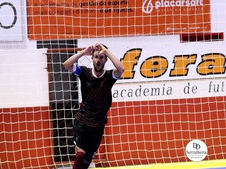 
<a style='margin-left: 5px;' class='btn btn-xs btn-social btn-facebook' href='https://www.facebook.com/sharer/sharer.php?u=https://www.boladovale.com.br/imgs/800-800-90/conteudo/fotos/1981/img7970.jpg' rel='popup' data-width='500' data-height='400'><i class='fa fa-facebook'></i>Compartilhar <span class='hidden-xs'>no Facebook</span>
</a> 
<a class='btn btn-default btn-xs' target='_blank' href='imgs/800-800-90/conteudo/fotos/1981/img7970.jpg'>
<span class='glyphicon glyphicon-cloud-download'></span> Salvar
</a> 
<span></span>