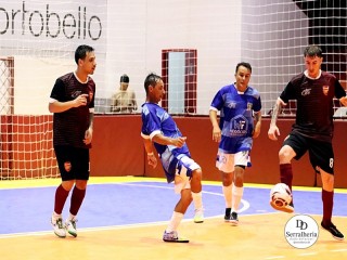 
<a style='margin-left: 5px;' class='btn btn-xs btn-social btn-facebook' href='https://www.facebook.com/sharer/sharer.php?u=https://www.boladovale.com.br/imgs/800-800-90/conteudo/fotos/1981/img7977.jpg' rel='popup' data-width='500' data-height='400'><i class='fa fa-facebook'></i>Compartilhar <span class='hidden-xs'>no Facebook</span>
</a> 
<a class='btn btn-default btn-xs' target='_blank' href='imgs/800-800-90/conteudo/fotos/1981/img7977.jpg'>
<span class='glyphicon glyphicon-cloud-download'></span> Salvar
</a> 
<span></span>