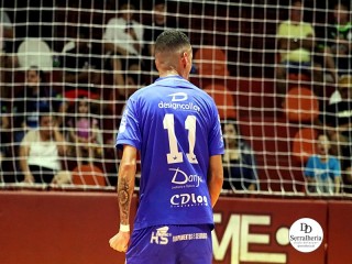 
<a style='margin-left: 5px;' class='btn btn-xs btn-social btn-facebook' href='https://www.facebook.com/sharer/sharer.php?u=https://www.boladovale.com.br/imgs/800-800-90/conteudo/fotos/1982/img8070.jpg' rel='popup' data-width='500' data-height='400'><i class='fa fa-facebook'></i>Compartilhar <span class='hidden-xs'>no Facebook</span>
</a> 
<a class='btn btn-default btn-xs' target='_blank' href='imgs/800-800-90/conteudo/fotos/1982/img8070.jpg'>
<span class='glyphicon glyphicon-cloud-download'></span> Salvar
</a> 
<span></span>