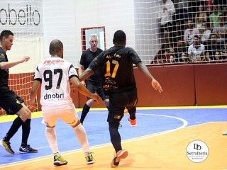 
<a style='margin-left: 5px;' class='btn btn-xs btn-social btn-facebook' href='https://www.facebook.com/sharer/sharer.php?u=https://www.boladovale.com.br/imgs/800-800-90/conteudo/fotos/1985/img7159.jpg' rel='popup' data-width='500' data-height='400'><i class='fa fa-facebook'></i>Compartilhar <span class='hidden-xs'>no Facebook</span>
</a> 
<a class='btn btn-default btn-xs' target='_blank' href='imgs/800-800-90/conteudo/fotos/1985/img7159.jpg'>
<span class='glyphicon glyphicon-cloud-download'></span> Salvar
</a> 
<span></span>