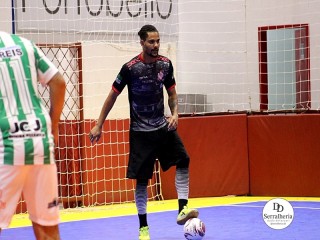 
<a style='margin-left: 5px;' class='btn btn-xs btn-social btn-facebook' href='https://www.facebook.com/sharer/sharer.php?u=https://www.boladovale.com.br/imgs/800-800-90/conteudo/fotos/1987/img8723.jpg' rel='popup' data-width='500' data-height='400'><i class='fa fa-facebook'></i>Compartilhar <span class='hidden-xs'>no Facebook</span>
</a> 
<a class='btn btn-default btn-xs' target='_blank' href='imgs/800-800-90/conteudo/fotos/1987/img8723.jpg'>
<span class='glyphicon glyphicon-cloud-download'></span> Salvar
</a> 
<span></span>
