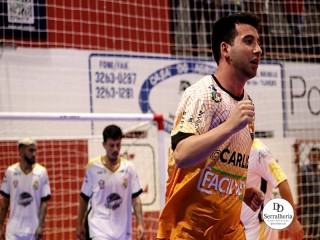 
<a style='margin-left: 5px;' class='btn btn-xs btn-social btn-facebook' href='https://www.facebook.com/sharer/sharer.php?u=https://www.boladovale.com.br/imgs/800-800-90/conteudo/fotos/1988/img8844.jpg' rel='popup' data-width='500' data-height='400'><i class='fa fa-facebook'></i>Compartilhar <span class='hidden-xs'>no Facebook</span>
</a> 
<a class='btn btn-default btn-xs' target='_blank' href='imgs/800-800-90/conteudo/fotos/1988/img8844.jpg'>
<span class='glyphicon glyphicon-cloud-download'></span> Salvar
</a> 
<span></span>