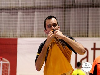 
<a style='margin-left: 5px;' class='btn btn-xs btn-social btn-facebook' href='https://www.facebook.com/sharer/sharer.php?u=https://www.boladovale.com.br/imgs/800-800-90/conteudo/fotos/1989/img9049.jpg' rel='popup' data-width='500' data-height='400'><i class='fa fa-facebook'></i>Compartilhar <span class='hidden-xs'>no Facebook</span>
</a> 
<a class='btn btn-default btn-xs' target='_blank' href='imgs/800-800-90/conteudo/fotos/1989/img9049.jpg'>
<span class='glyphicon glyphicon-cloud-download'></span> Salvar
</a> 
<span></span>