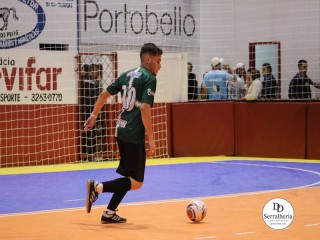 
<a style='margin-left: 5px;' class='btn btn-xs btn-social btn-facebook' href='https://www.facebook.com/sharer/sharer.php?u=https://www.boladovale.com.br/imgs/800-800-90/conteudo/fotos/1992/img9466.jpg' rel='popup' data-width='500' data-height='400'><i class='fa fa-facebook'></i>Compartilhar <span class='hidden-xs'>no Facebook</span>
</a> 
<a class='btn btn-default btn-xs' target='_blank' href='imgs/800-800-90/conteudo/fotos/1992/img9466.jpg'>
<span class='glyphicon glyphicon-cloud-download'></span> Salvar
</a> 
<span></span>