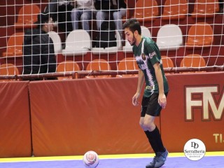 
<a style='margin-left: 5px;' class='btn btn-xs btn-social btn-facebook' href='https://www.facebook.com/sharer/sharer.php?u=https://www.boladovale.com.br/imgs/800-800-90/conteudo/fotos/1992/img9558.jpg' rel='popup' data-width='500' data-height='400'><i class='fa fa-facebook'></i>Compartilhar <span class='hidden-xs'>no Facebook</span>
</a> 
<a class='btn btn-default btn-xs' target='_blank' href='imgs/800-800-90/conteudo/fotos/1992/img9558.jpg'>
<span class='glyphicon glyphicon-cloud-download'></span> Salvar
</a> 
<span></span>