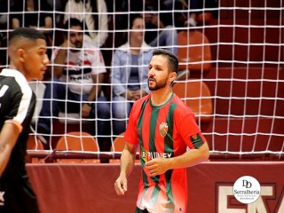 
<a style='margin-left: 5px;' class='btn btn-xs btn-social btn-facebook' href='https://www.facebook.com/sharer/sharer.php?u=https://www.boladovale.com.br/imgs/800-800-90/conteudo/fotos/1993/img9733.jpg' rel='popup' data-width='500' data-height='400'><i class='fa fa-facebook'></i>Compartilhar <span class='hidden-xs'>no Facebook</span>
</a> 
<a class='btn btn-default btn-xs' target='_blank' href='imgs/800-800-90/conteudo/fotos/1993/img9733.jpg'>
<span class='glyphicon glyphicon-cloud-download'></span> Salvar
</a> 
<span></span>