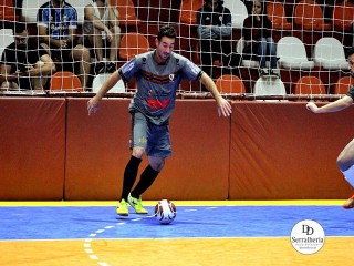 
<a style='margin-left: 5px;' class='btn btn-xs btn-social btn-facebook' href='https://www.facebook.com/sharer/sharer.php?u=https://www.boladovale.com.br/imgs/800-800-90/conteudo/fotos/2006/img8885.jpg' rel='popup' data-width='500' data-height='400'><i class='fa fa-facebook'></i>Compartilhar <span class='hidden-xs'>no Facebook</span>
</a> 
<a class='btn btn-default btn-xs' target='_blank' href='imgs/800-800-90/conteudo/fotos/2006/img8885.jpg'>
<span class='glyphicon glyphicon-cloud-download'></span> Salvar
</a> 
<span></span>