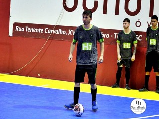 
<a style='margin-left: 5px;' class='btn btn-xs btn-social btn-facebook' href='https://www.facebook.com/sharer/sharer.php?u=https://www.boladovale.com.br/imgs/800-800-90/conteudo/fotos/2007/img8923.jpg' rel='popup' data-width='500' data-height='400'><i class='fa fa-facebook'></i>Compartilhar <span class='hidden-xs'>no Facebook</span>
</a> 
<a class='btn btn-default btn-xs' target='_blank' href='imgs/800-800-90/conteudo/fotos/2007/img8923.jpg'>
<span class='glyphicon glyphicon-cloud-download'></span> Salvar
</a> 
<span></span>