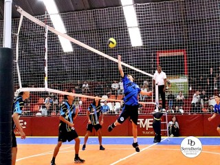 
<a style='margin-left: 5px;' class='btn btn-xs btn-social btn-facebook' href='https://www.facebook.com/sharer/sharer.php?u=https://www.boladovale.com.br/imgs/800-800-90/conteudo/fotos/2008/img2549.jpg' rel='popup' data-width='500' data-height='400'><i class='fa fa-facebook'></i>Compartilhar <span class='hidden-xs'>no Facebook</span>
</a> 
<a class='btn btn-default btn-xs' target='_blank' href='imgs/800-800-90/conteudo/fotos/2008/img2549.jpg'>
<span class='glyphicon glyphicon-cloud-download'></span> Salvar
</a> 
<span></span>