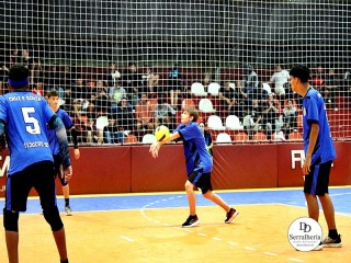 
<a style='margin-left: 5px;' class='btn btn-xs btn-social btn-facebook' href='https://www.facebook.com/sharer/sharer.php?u=https://www.boladovale.com.br/imgs/800-800-90/conteudo/fotos/2008/img2793.jpg' rel='popup' data-width='500' data-height='400'><i class='fa fa-facebook'></i>Compartilhar <span class='hidden-xs'>no Facebook</span>
</a> 
<a class='btn btn-default btn-xs' target='_blank' href='imgs/800-800-90/conteudo/fotos/2008/img2793.jpg'>
<span class='glyphicon glyphicon-cloud-download'></span> Salvar
</a> 
<span></span>