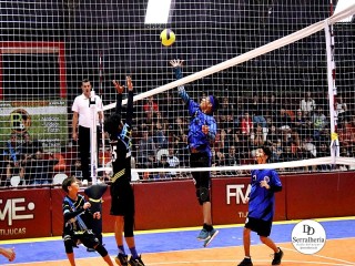 
<a style='margin-left: 5px;' class='btn btn-xs btn-social btn-facebook' href='https://www.facebook.com/sharer/sharer.php?u=https://www.boladovale.com.br/imgs/800-800-90/conteudo/fotos/2008/img2806.jpg' rel='popup' data-width='500' data-height='400'><i class='fa fa-facebook'></i>Compartilhar <span class='hidden-xs'>no Facebook</span>
</a> 
<a class='btn btn-default btn-xs' target='_blank' href='imgs/800-800-90/conteudo/fotos/2008/img2806.jpg'>
<span class='glyphicon glyphicon-cloud-download'></span> Salvar
</a> 
<span></span>