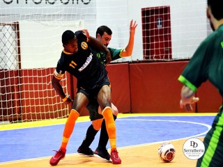 
<a style='margin-left: 5px;' class='btn btn-xs btn-social btn-facebook' href='https://www.facebook.com/sharer/sharer.php?u=https://www.boladovale.com.br/imgs/800-800-90/conteudo/fotos/2010/img9111.jpg' rel='popup' data-width='500' data-height='400'><i class='fa fa-facebook'></i>Compartilhar <span class='hidden-xs'>no Facebook</span>
</a> 
<a class='btn btn-default btn-xs' target='_blank' href='imgs/800-800-90/conteudo/fotos/2010/img9111.jpg'>
<span class='glyphicon glyphicon-cloud-download'></span> Salvar
</a> 
<span></span>