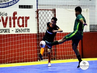 
<a style='margin-left: 5px;' class='btn btn-xs btn-social btn-facebook' href='https://www.facebook.com/sharer/sharer.php?u=https://www.boladovale.com.br/imgs/800-800-90/conteudo/fotos/2010/img9143.jpg' rel='popup' data-width='500' data-height='400'><i class='fa fa-facebook'></i>Compartilhar <span class='hidden-xs'>no Facebook</span>
</a> 
<a class='btn btn-default btn-xs' target='_blank' href='imgs/800-800-90/conteudo/fotos/2010/img9143.jpg'>
<span class='glyphicon glyphicon-cloud-download'></span> Salvar
</a> 
<span></span>