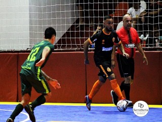 
<a style='margin-left: 5px;' class='btn btn-xs btn-social btn-facebook' href='https://www.facebook.com/sharer/sharer.php?u=https://www.boladovale.com.br/imgs/800-800-90/conteudo/fotos/2010/img9154.jpg' rel='popup' data-width='500' data-height='400'><i class='fa fa-facebook'></i>Compartilhar <span class='hidden-xs'>no Facebook</span>
</a> 
<a class='btn btn-default btn-xs' target='_blank' href='imgs/800-800-90/conteudo/fotos/2010/img9154.jpg'>
<span class='glyphicon glyphicon-cloud-download'></span> Salvar
</a> 
<span></span>