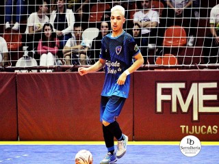 
<a style='margin-left: 5px;' class='btn btn-xs btn-social btn-facebook' href='https://www.facebook.com/sharer/sharer.php?u=https://www.boladovale.com.br/imgs/800-800-90/conteudo/fotos/2012/img9382.jpg' rel='popup' data-width='500' data-height='400'><i class='fa fa-facebook'></i>Compartilhar <span class='hidden-xs'>no Facebook</span>
</a> 
<a class='btn btn-default btn-xs' target='_blank' href='imgs/800-800-90/conteudo/fotos/2012/img9382.jpg'>
<span class='glyphicon glyphicon-cloud-download'></span> Salvar
</a> 
<span></span>