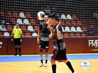 
<a style='margin-left: 5px;' class='btn btn-xs btn-social btn-facebook' href='https://www.facebook.com/sharer/sharer.php?u=https://www.boladovale.com.br/imgs/800-800-90/conteudo/fotos/2015/img9781.jpg' rel='popup' data-width='500' data-height='400'><i class='fa fa-facebook'></i>Compartilhar <span class='hidden-xs'>no Facebook</span>
</a> 
<a class='btn btn-default btn-xs' target='_blank' href='imgs/800-800-90/conteudo/fotos/2015/img9781.jpg'>
<span class='glyphicon glyphicon-cloud-download'></span> Salvar
</a> 
<span></span>