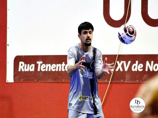 
<a style='margin-left: 5px;' class='btn btn-xs btn-social btn-facebook' href='https://www.facebook.com/sharer/sharer.php?u=https://www.boladovale.com.br/imgs/800-800-90/conteudo/fotos/2021/img0497.jpg' rel='popup' data-width='500' data-height='400'><i class='fa fa-facebook'></i>Compartilhar <span class='hidden-xs'>no Facebook</span>
</a> 
<a class='btn btn-default btn-xs' target='_blank' href='imgs/800-800-90/conteudo/fotos/2021/img0497.jpg'>
<span class='glyphicon glyphicon-cloud-download'></span> Salvar
</a> 
<span></span>
