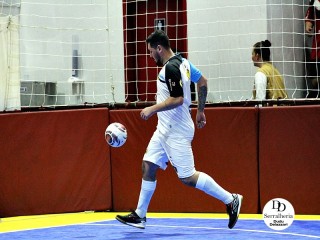 
<a style='margin-left: 5px;' class='btn btn-xs btn-social btn-facebook' href='https://www.facebook.com/sharer/sharer.php?u=https://www.boladovale.com.br/imgs/800-800-90/conteudo/fotos/2023/img3843.jpg' rel='popup' data-width='500' data-height='400'><i class='fa fa-facebook'></i>Compartilhar <span class='hidden-xs'>no Facebook</span>
</a> 
<a class='btn btn-default btn-xs' target='_blank' href='imgs/800-800-90/conteudo/fotos/2023/img3843.jpg'>
<span class='glyphicon glyphicon-cloud-download'></span> Salvar
</a> 
<span></span>