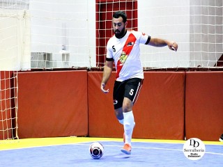 
<a style='margin-left: 5px;' class='btn btn-xs btn-social btn-facebook' href='https://www.facebook.com/sharer/sharer.php?u=https://www.boladovale.com.br/imgs/800-800-90/conteudo/fotos/2025/img4047.jpg' rel='popup' data-width='500' data-height='400'><i class='fa fa-facebook'></i>Compartilhar <span class='hidden-xs'>no Facebook</span>
</a> 
<a class='btn btn-default btn-xs' target='_blank' href='imgs/800-800-90/conteudo/fotos/2025/img4047.jpg'>
<span class='glyphicon glyphicon-cloud-download'></span> Salvar
</a> 
<span></span>