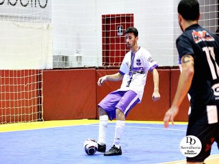 
<a style='margin-left: 5px;' class='btn btn-xs btn-social btn-facebook' href='https://www.facebook.com/sharer/sharer.php?u=https://www.boladovale.com.br/imgs/800-800-90/conteudo/fotos/2028/img4358.jpg' rel='popup' data-width='500' data-height='400'><i class='fa fa-facebook'></i>Compartilhar <span class='hidden-xs'>no Facebook</span>
</a> 
<a class='btn btn-default btn-xs' target='_blank' href='imgs/800-800-90/conteudo/fotos/2028/img4358.jpg'>
<span class='glyphicon glyphicon-cloud-download'></span> Salvar
</a> 
<span></span>