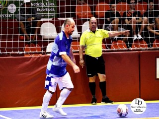
<a style='margin-left: 5px;' class='btn btn-xs btn-social btn-facebook' href='https://www.facebook.com/sharer/sharer.php?u=https://www.boladovale.com.br/imgs/800-800-90/conteudo/fotos/2033/img3712.jpg' rel='popup' data-width='500' data-height='400'><i class='fa fa-facebook'></i>Compartilhar <span class='hidden-xs'>no Facebook</span>
</a> 
<a class='btn btn-default btn-xs' target='_blank' href='imgs/800-800-90/conteudo/fotos/2033/img3712.jpg'>
<span class='glyphicon glyphicon-cloud-download'></span> Salvar
</a> 
<span></span>