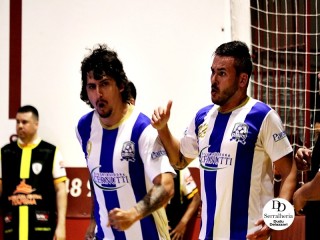 
<a style='margin-left: 5px;' class='btn btn-xs btn-social btn-facebook' href='https://www.facebook.com/sharer/sharer.php?u=https://www.boladovale.com.br/imgs/800-800-90/conteudo/fotos/2034/img3944.jpg' rel='popup' data-width='500' data-height='400'><i class='fa fa-facebook'></i>Compartilhar <span class='hidden-xs'>no Facebook</span>
</a> 
<a class='btn btn-default btn-xs' target='_blank' href='imgs/800-800-90/conteudo/fotos/2034/img3944.jpg'>
<span class='glyphicon glyphicon-cloud-download'></span> Salvar
</a> 
<span></span>