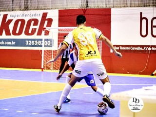 
<a style='margin-left: 5px;' class='btn btn-xs btn-social btn-facebook' href='https://www.facebook.com/sharer/sharer.php?u=https://www.boladovale.com.br/imgs/800-800-90/conteudo/fotos/2034/img3990.jpg' rel='popup' data-width='500' data-height='400'><i class='fa fa-facebook'></i>Compartilhar <span class='hidden-xs'>no Facebook</span>
</a> 
<a class='btn btn-default btn-xs' target='_blank' href='imgs/800-800-90/conteudo/fotos/2034/img3990.jpg'>
<span class='glyphicon glyphicon-cloud-download'></span> Salvar
</a> 
<span></span>